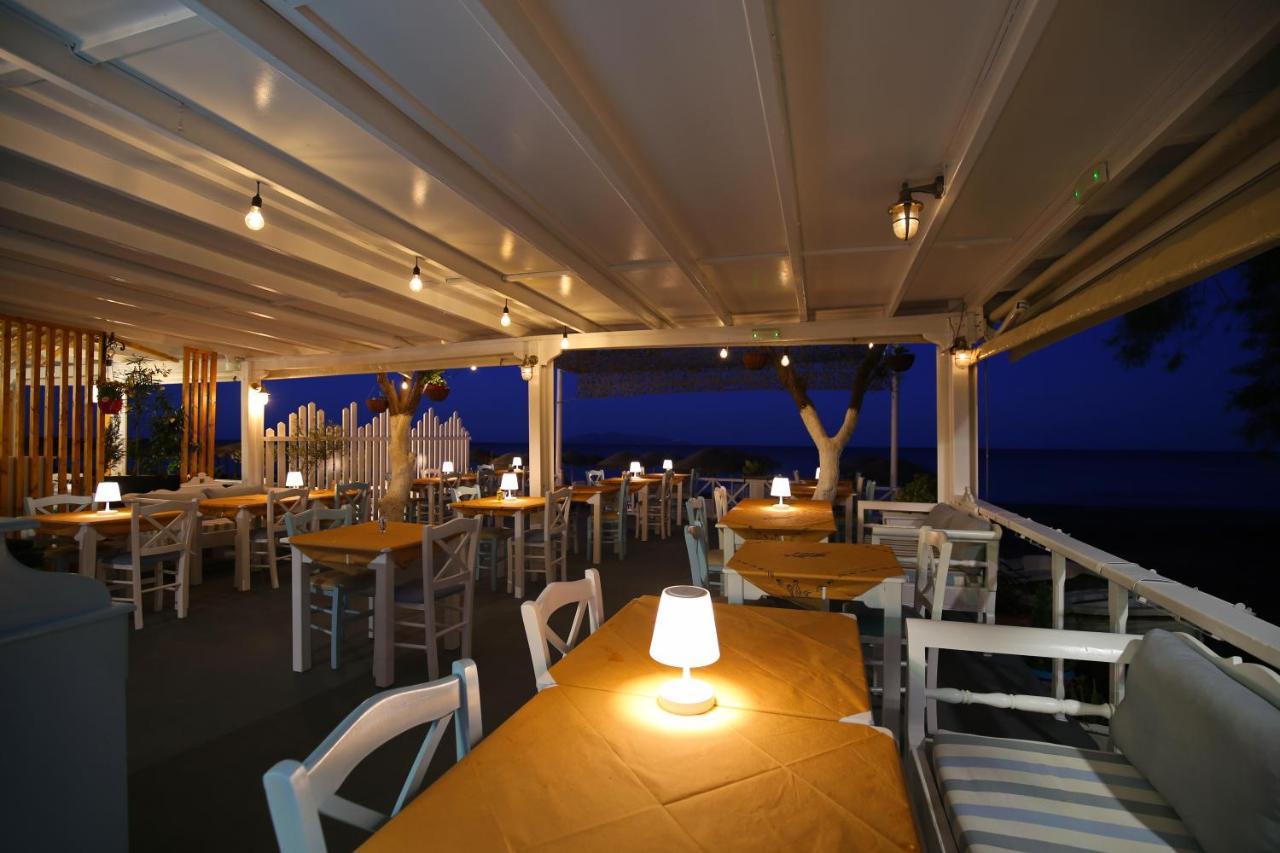 מלון Kamári Seaside Breeze מראה חיצוני תמונה